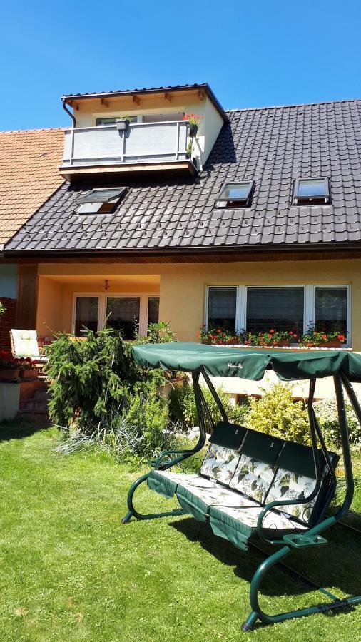 Liptovský MikulášPenzion Pianoアパートメント エクステリア 写真